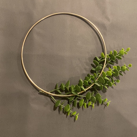 Greenery Rings - Picture 2 of 7